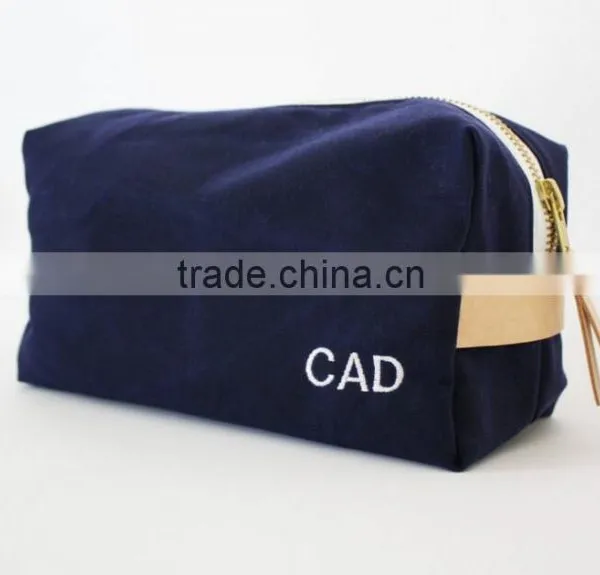 Personalized and High Quality Waxed Canvas Cosmetic Bag, Cosmetic Pouches , Cosmetic and Toiletry Storage Bags photo-2