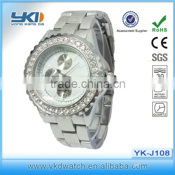 new stylish alloy geneva chronograph watch