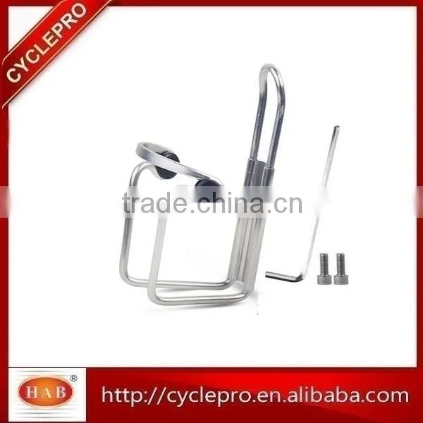 Hot Sale Aluminium Alloy Water Bottle Cage/Bicycle Bottle Holder/Bicycle Bottle Carrier photo-4