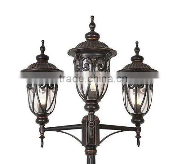 European Style IP44 Three Head Street Die Cast Aluminum Outdoor Pole Light photo-6