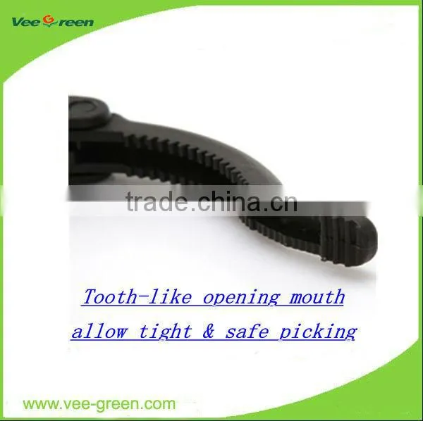 Multifunctional Plastic Reaching Tool and Pick up Tool photo-4