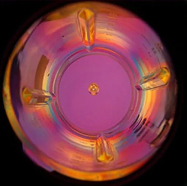 Polarimeter Detecting Stress in Glassware and Quartz Before and After Anealing photo-2