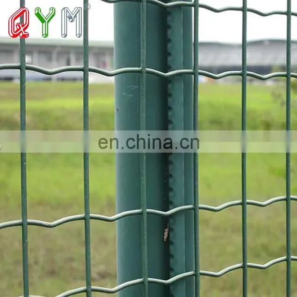 PVC Coated Holland Wire Mesh Euro Fence For Farmland Road photo-3