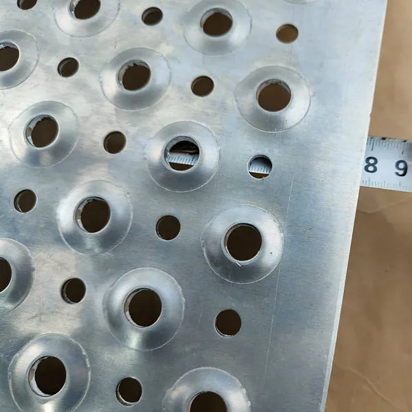 Traction Tread Plank Grating Dimple Perforated Metal With Round Hole Anti Skid Plate for Flooring Walkway photo-2