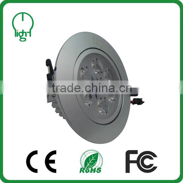 Hot Selling CE ROHS FCC Energy Saving Long Life Super Bright Dimmable Led Flush Mount Ceiling Light photo-3