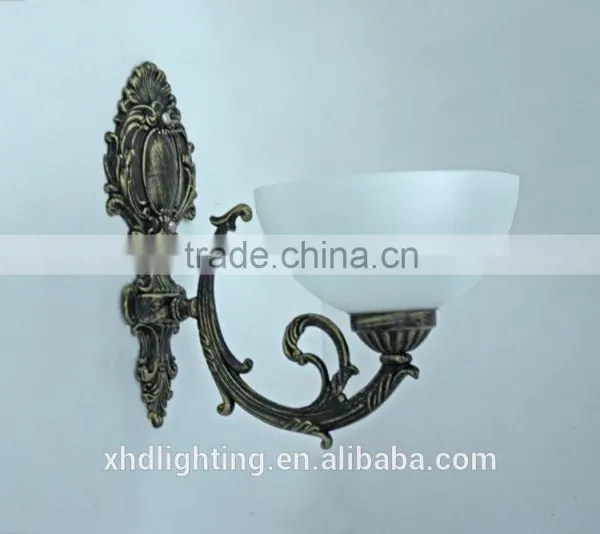 Vintage Wrought Iron Wall Lamp Bowl Shape Glass Chinese Manfacturer