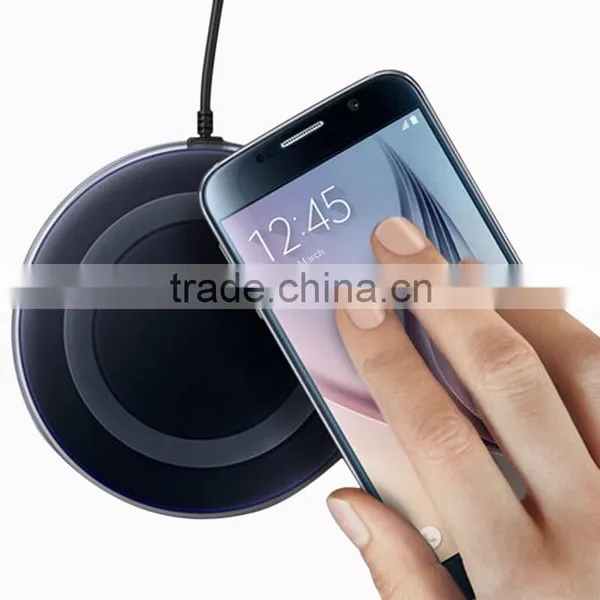 Mini qi High Quality Wireless Charger CE Certificate Wireless Charger for Mobile Phone