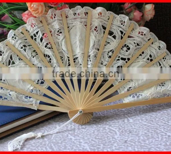 Handcrafted Lace Folding Bamboo Fan photo-2