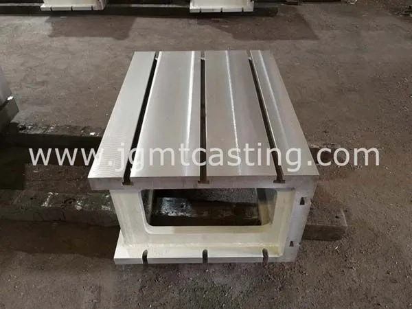 Cast Iron Box Cubes