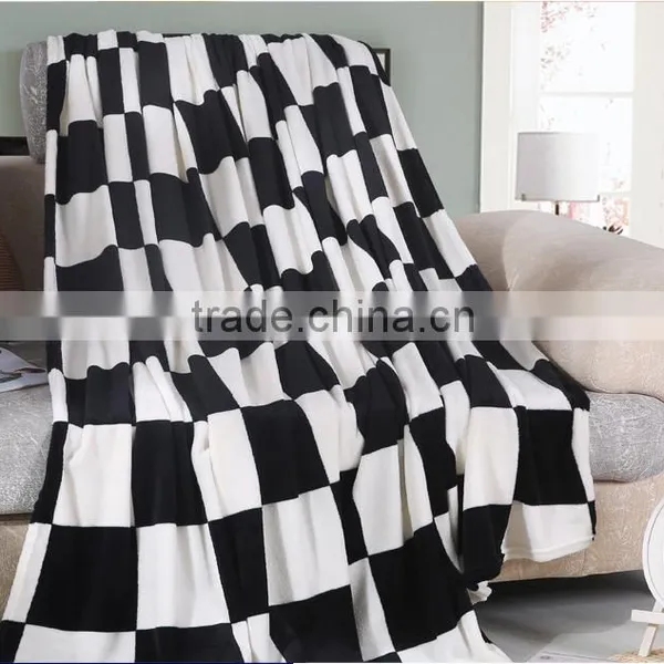 Fashion Grid Stripe Flannel Blanket photo-2