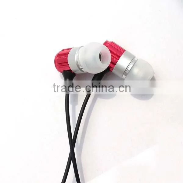 2015 Hot China Products Metal Earphone Unique Design In-ear Earphone Silicone Earmuffs Earphone Deep Bass photo-4