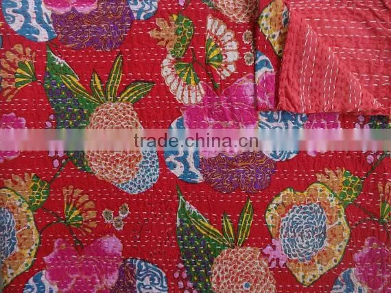 Red Tropical Queen Size Bedspread, Handmade Cotton Kantha Quilt, Reversible Designer Bedding, Room Decor, Indian Kantha Work photo-2