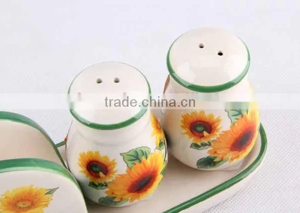 New Design Hot Selling Cruet Set With Napkin Holder Ceramic Set photo-3