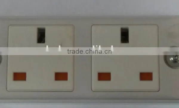British Standard PC Material 15 Year Guarantee 16Amp Switched Socket photo-2