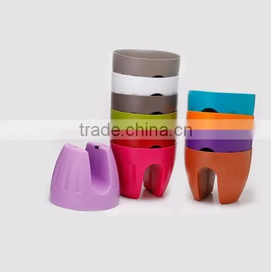Self Watering PP Balcony Planter From China photo-3