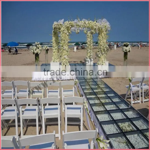 Acrylic Wedding Stage Decoration With Flower Pillars photo-4
