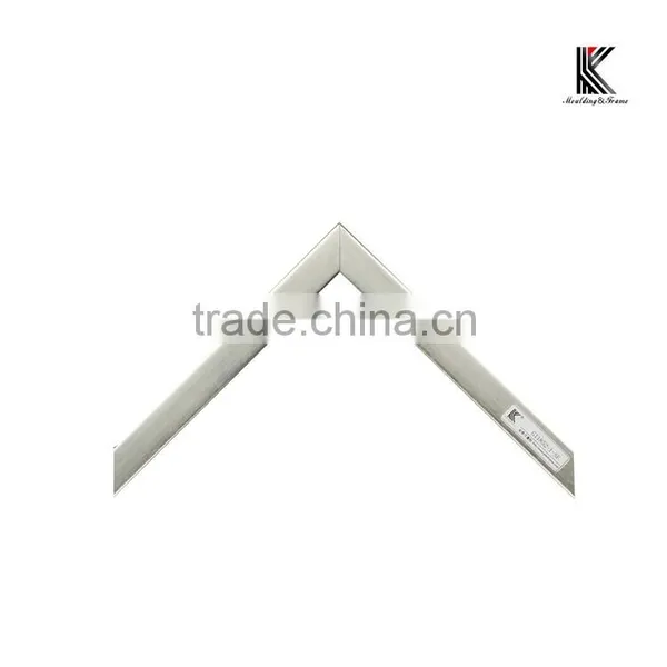Pine Solid Wooden Moulding