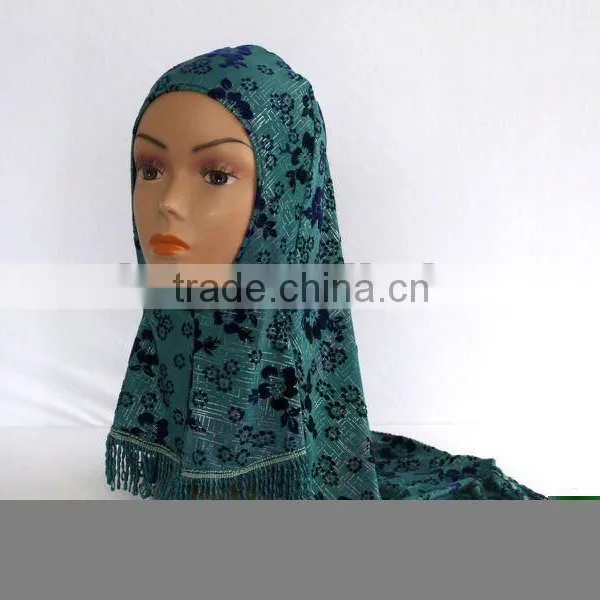 Wholesale Fashion Women's Muslim Hijabs OEM photo-4