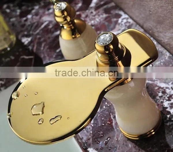New Style Brass Led Waterfall Faucet, Cupc Brass Bathroom Waterfall Faucet for Sanitary Ware photo-3