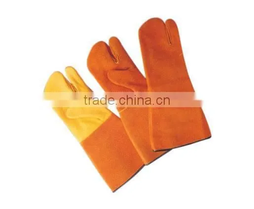 Rugged Welding Mitts photo-4