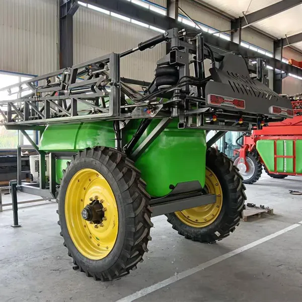 Huaxi 3WPQ-4000 Towed Corn Sprayer High Driver Sprayer Manufacturers