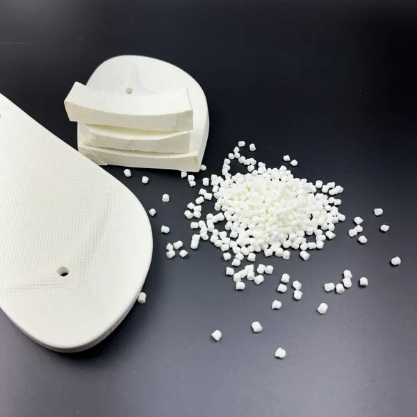 Hardness A60-80 PVC Granules for Automotive Products Injection or Extrusion photo-2