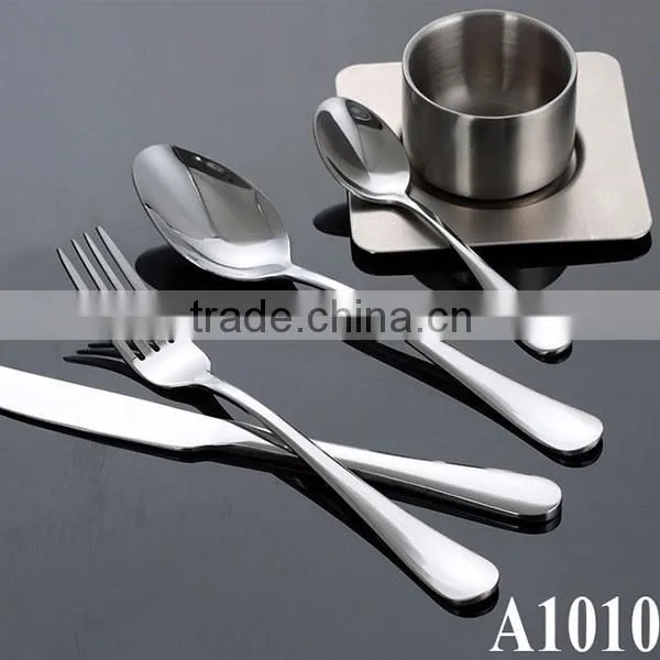4 Pcs Flatware Sets Spoon Fork and Knife