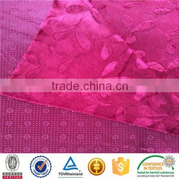 White 100% Polyester Embossed Plush Velboa With Plastic Backing photo-4