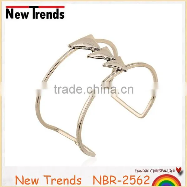 Women Trendy Alloy Triangle Pretty Fashion Charm Bracelet Cuff photo-5