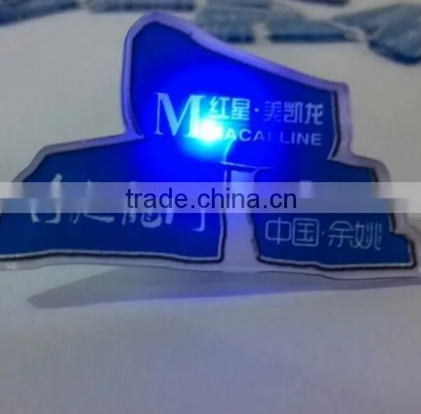 Flashing Light Pin Badges for Cheap Plastic Material photo-2