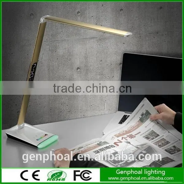 Sliver or Golden Ultra-thin Base All Metal Struchure LED Table Lamp With VA LCD Calendar Display photo-3