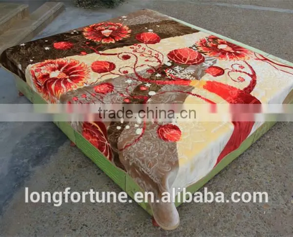 China Suppliers Quilt Blankets Rebel Wholesale 100% Polyester Knitted Cuddly Bear Blanket photo-6