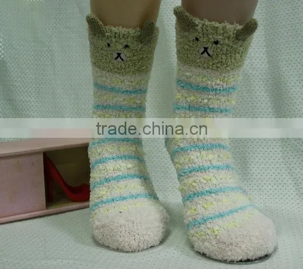 Women Strippe Fluzzy Socks Microfiber Comfortable Fashional Socks photo-4