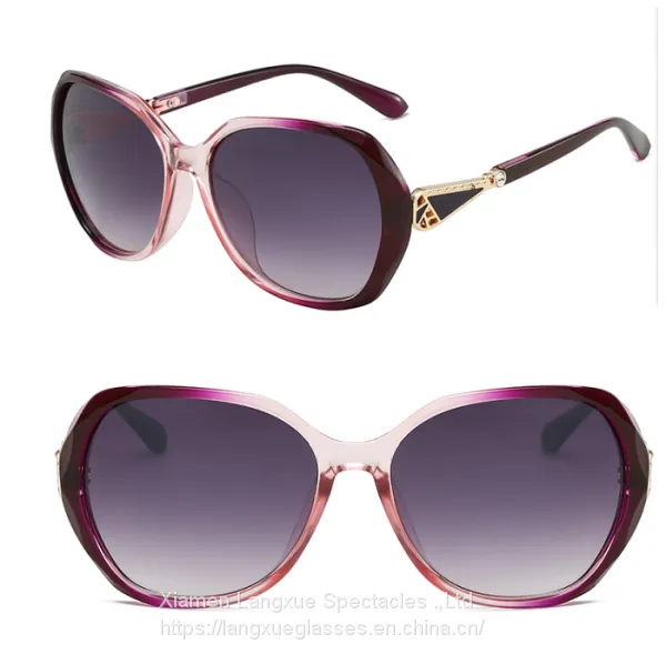 Folding Plastic Wayfarer Sunglasses photo-3