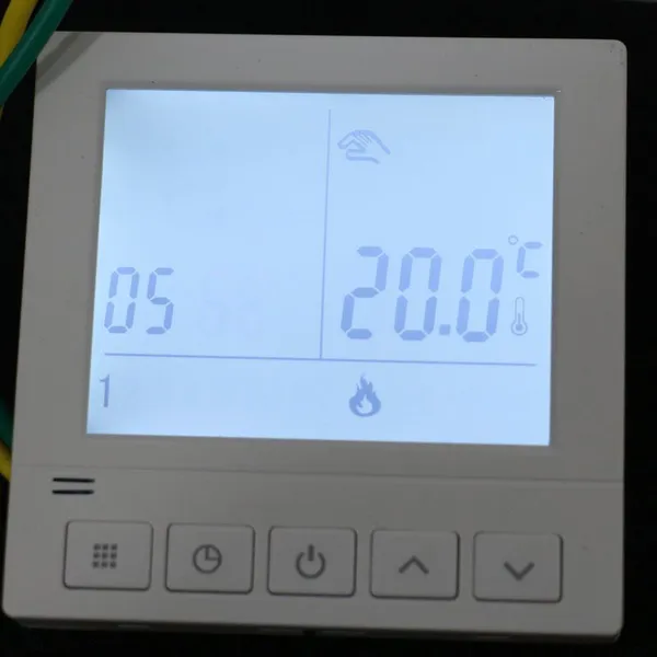 Adjustable Best Selling Digital Thermostat Controller for Home Use photo-4