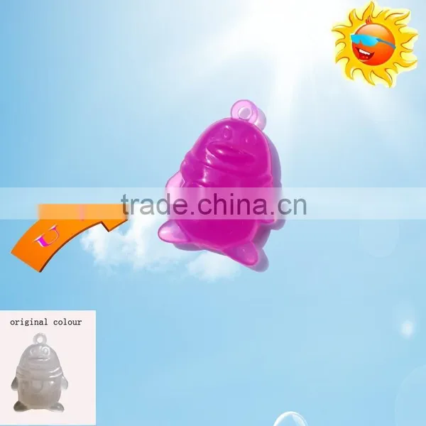 Magic Pendant Change Colour in Sunshine Little Fish Design photo-6