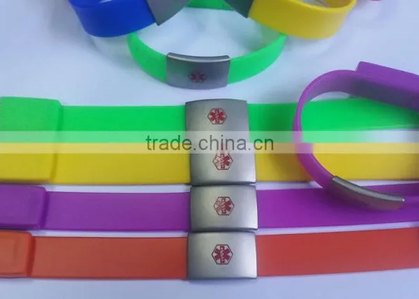 Customized Silicone Wrist Band Usb Driver With Metal photo-5