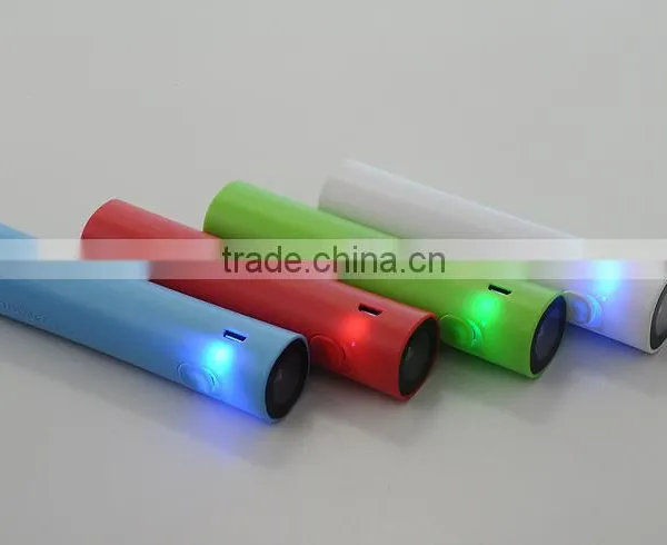 Big Torch Light 2200mah Power Bank Round Slim Shape Power Bank photo-2