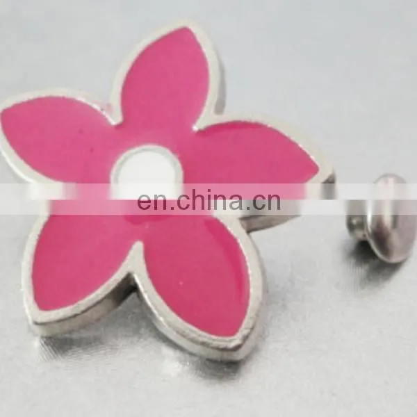 China Metal Flower Shaped Buttons