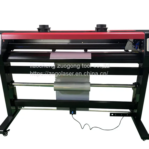 Trademark 1380 mm 60w Laser Cutting Plotter Machine For Roll Paper Sticker Cloth And Vinyl Die Cut photo-4