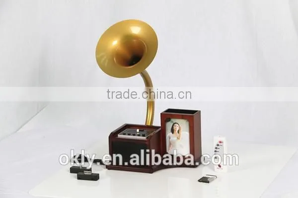 Retro Gramophone Wooden Style Retro Radio With Bluetooth photo-2