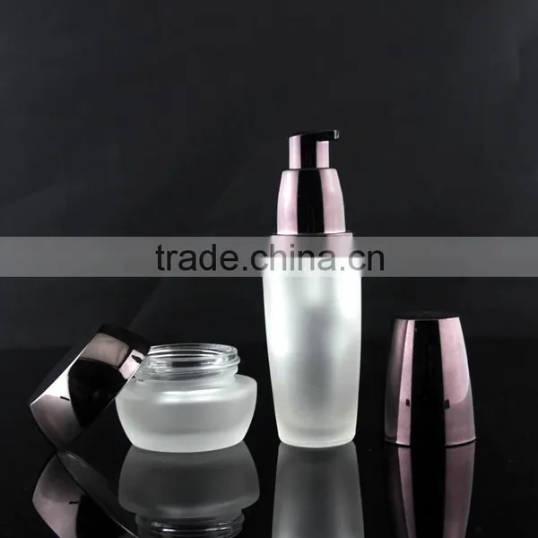 Good Quality Cosmetic Set Cosmetic Glass Bottle Cosmetic Jar photo-3