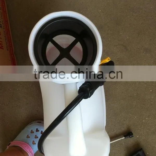 Manual and Hand Knapsack Electric Battery Sprayer photo-3