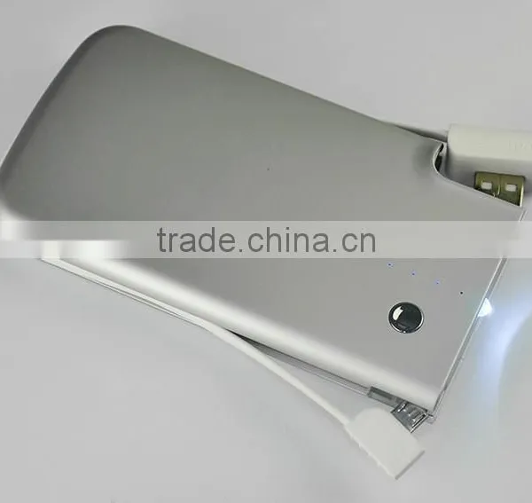 Credit Card Power Bank With Slim Size With Built in Cable photo-2