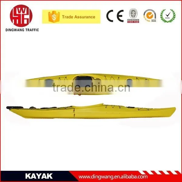 DINGWANG New Rotational Plastic Ocaen Kayak With Pedals Inside