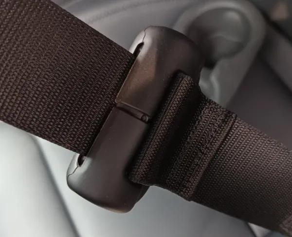 24-25 TM3 Highland/ TMY Juniper Safety Belt Buckle Cover, Sillicone. Rear Row
