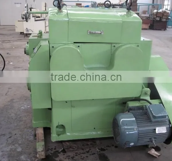 Shock absorber pipe processing straightening machine