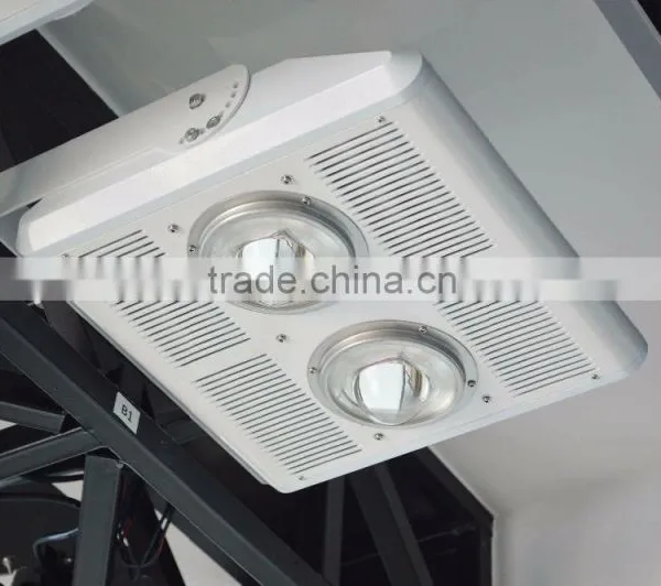 5 Year Warranty Spray Paint Plastic Led Flood Light 80W Flood Light photo-6