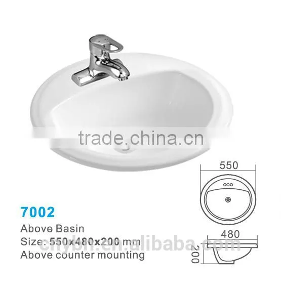 Ceramic Under Counter Basin With Wash Hand and Wash Head photo-2