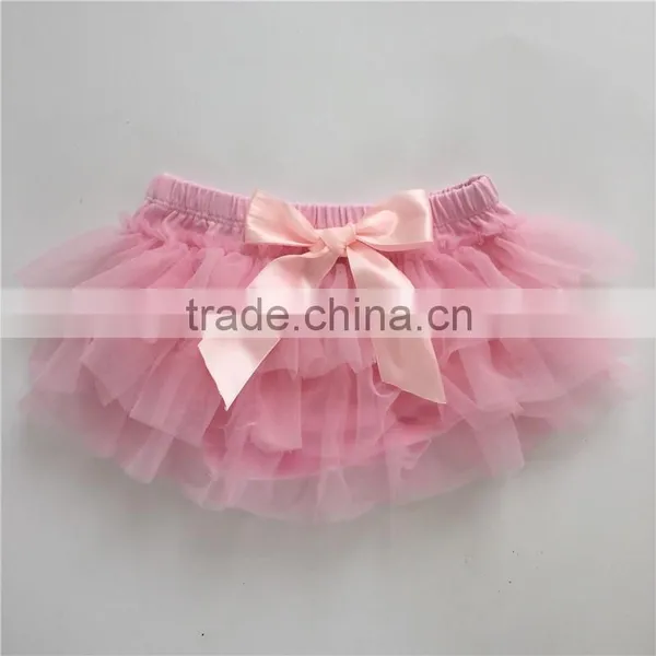 Kaiya Latest Chiffon Cotton Solid Colors Wholesale Baby Ruffle Bloomers photo-2